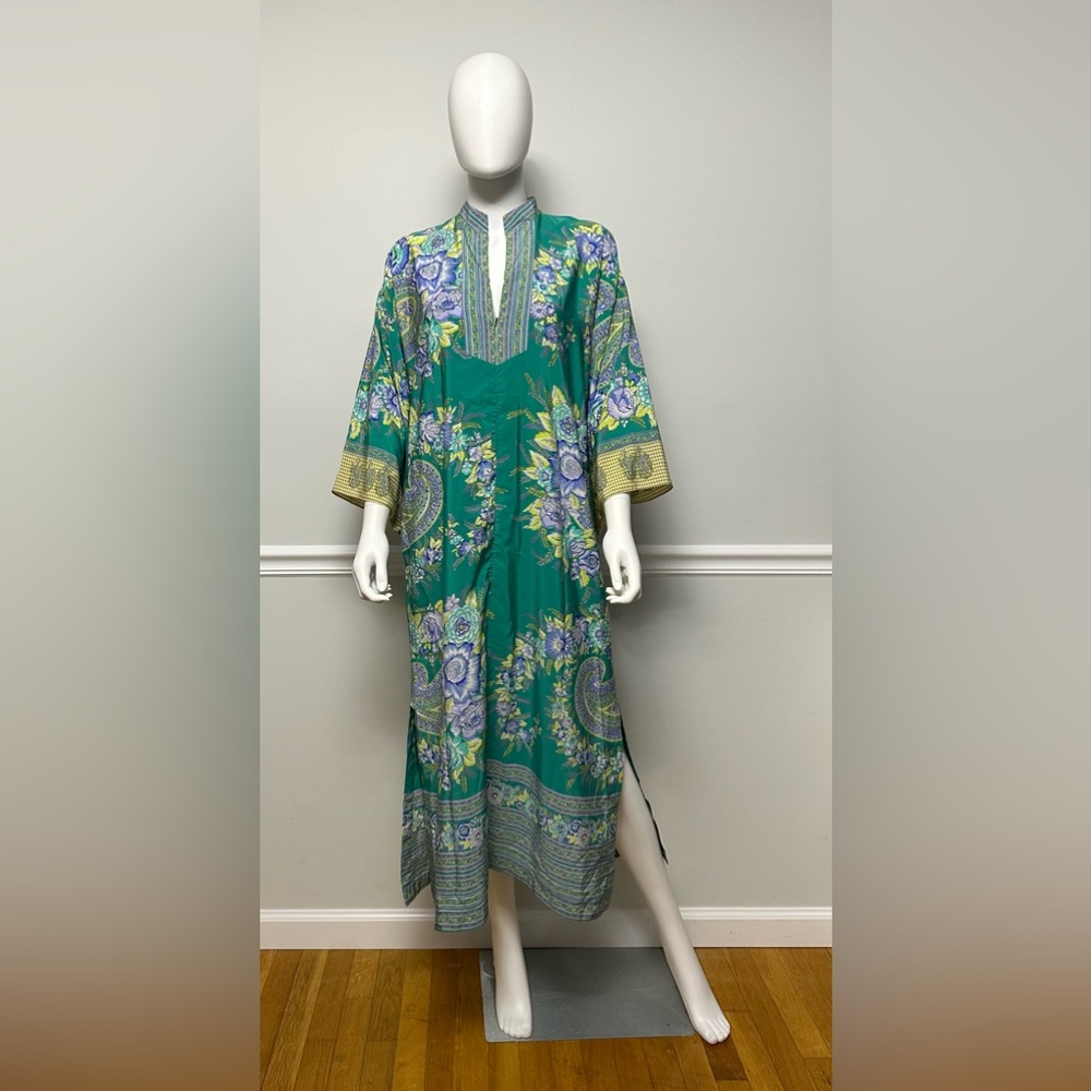 Oscar De Ka Renta Kimono